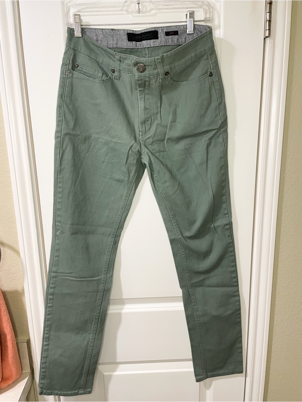 Vintage Genes Sage Slim Fit Jeans